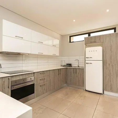 Stylish Apartment W/ Inverter 1Km 2Hyde Park Johannesburg Exterior photo